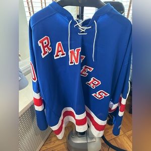 CCM NY Rangers Henrik Lundqvist Jersey size XXL small mark on sleeve, see photo